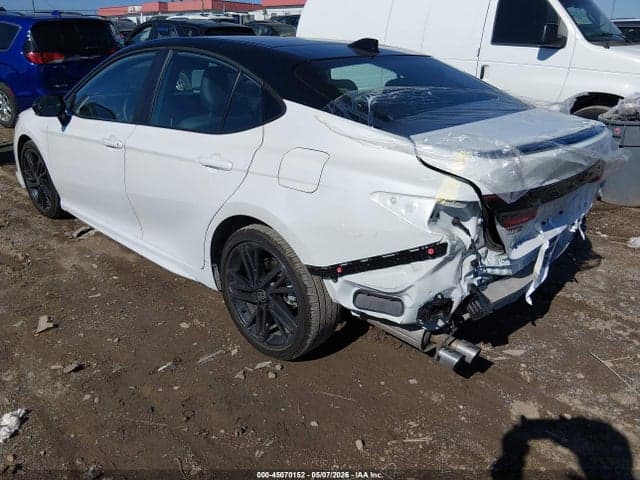 2025 TOYOTA CAMRY XSE 3