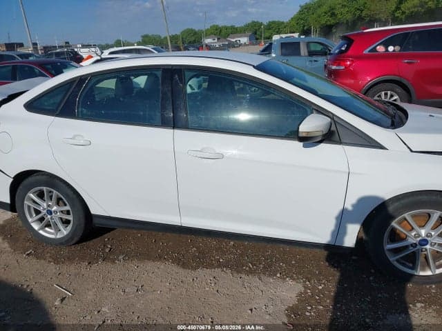 2017 FORD FOCUS SE 13