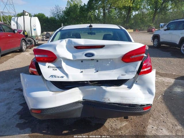 2017 FORD FOCUS SE 16