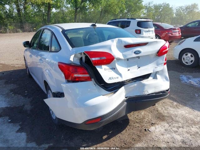 2017 FORD FOCUS SE 6