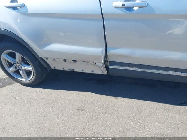 2018 FORD EXPLORER XLT 6
