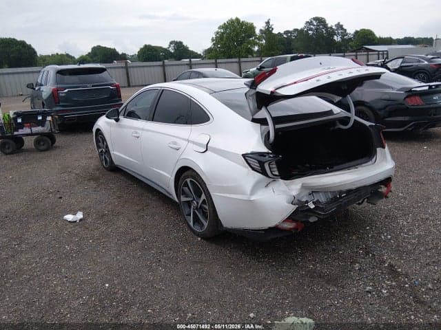2021 HYUNDAI SONATA SEL PLUS 3