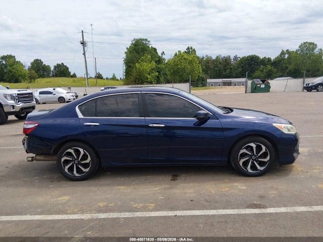 2017 HONDA ACCORD EX 13
