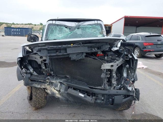 2021 FORD BRONCO BLACK DIAMOND 13