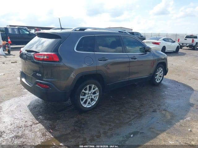 2017 JEEP CHEROKEE LATITUDE FWD 4