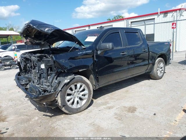 2023 CHEVROLET SILVERADO 1500 4WD SHORT BED CUSTOM 2