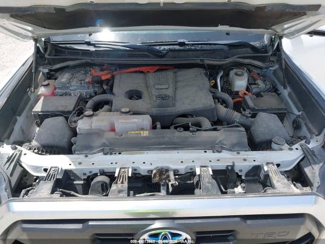 2022 TOYOTA TUNDRA HYBRID LIMITED 10