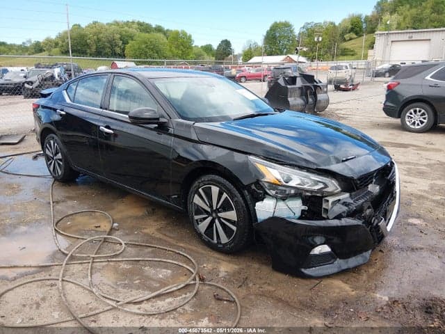 2022 NISSAN ALTIMA SV INTELLIGENT AWD - 1