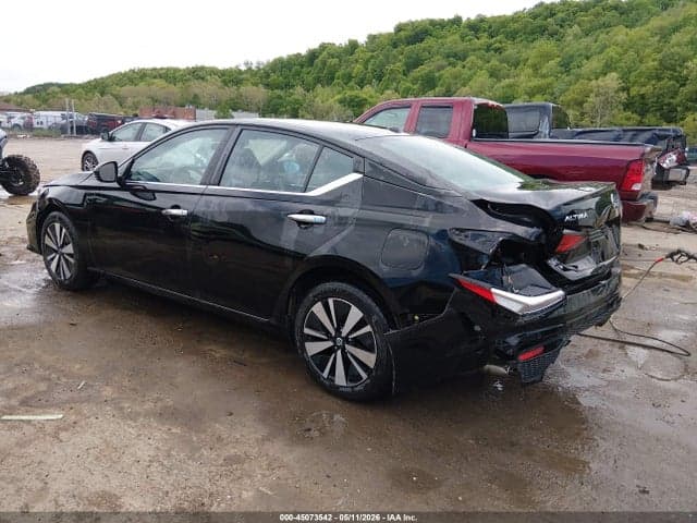 2022 NISSAN ALTIMA SV INTELLIGENT AWD 3