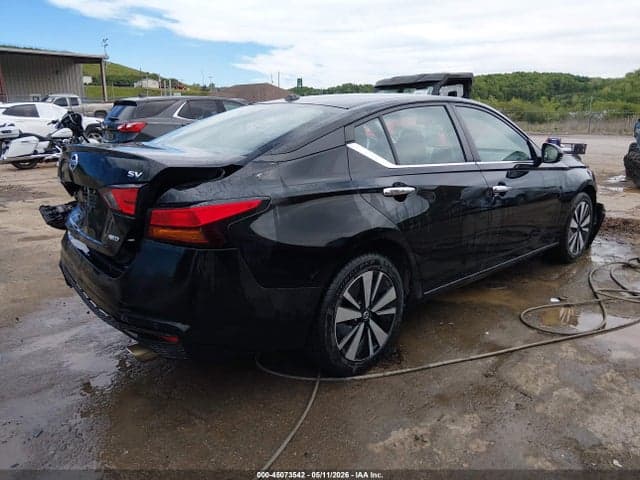 2022 NISSAN ALTIMA SV INTELLIGENT AWD 4