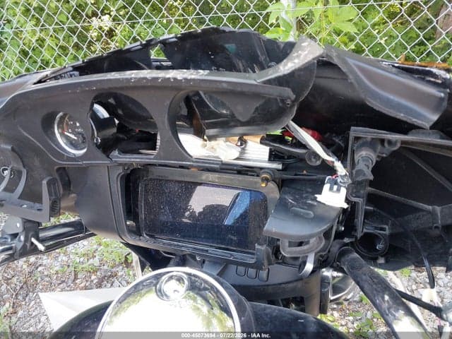 2019 HARLEY-DAVIDSON FLHTCUTG 7