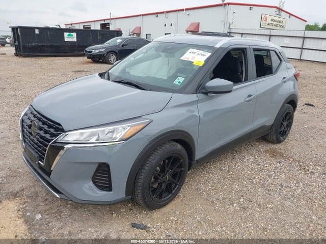 2021 NISSAN KICKS SV XTRONIC CVT 2