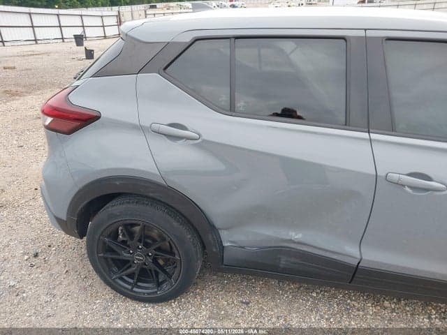 2021 NISSAN KICKS SV XTRONIC CVT 6