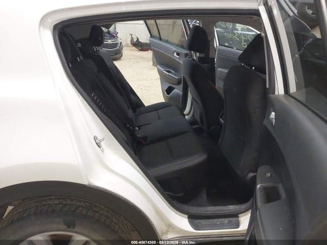 2018 KIA SPORTAGE LX 8