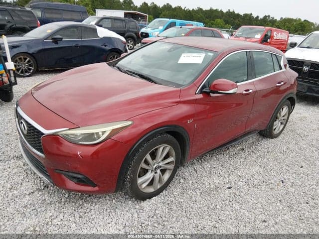 2017 INFINITI QX30 2