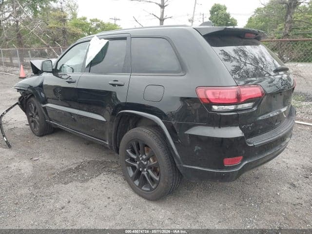 2021 JEEP GRAND CHEROKEE LAREDO X 4X4 3