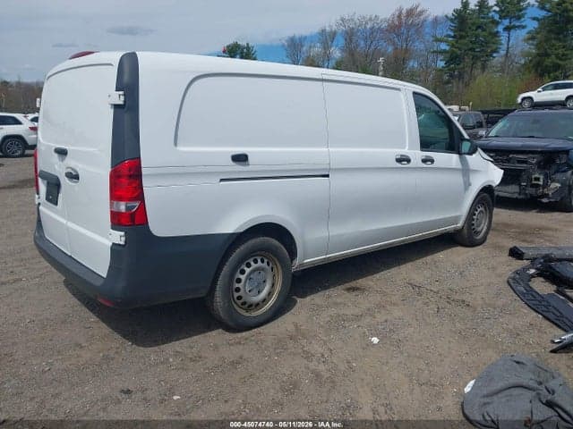 2019 MERCEDES-BENZ METRIS 4