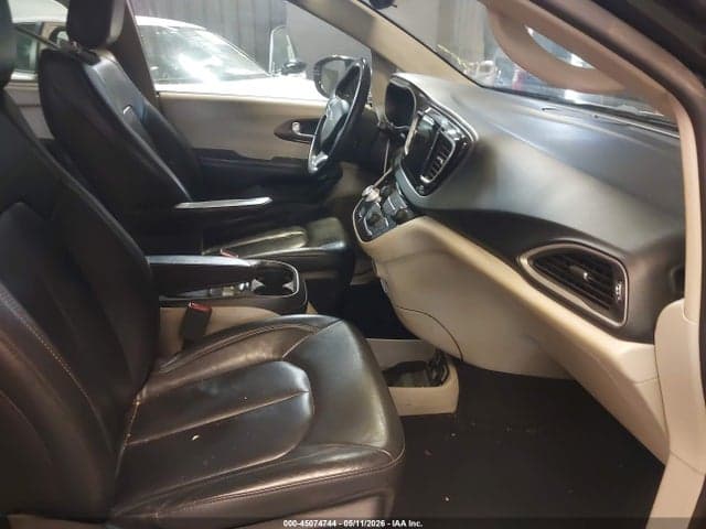 2017 CHRYSLER PACIFICA TOURING-L 5