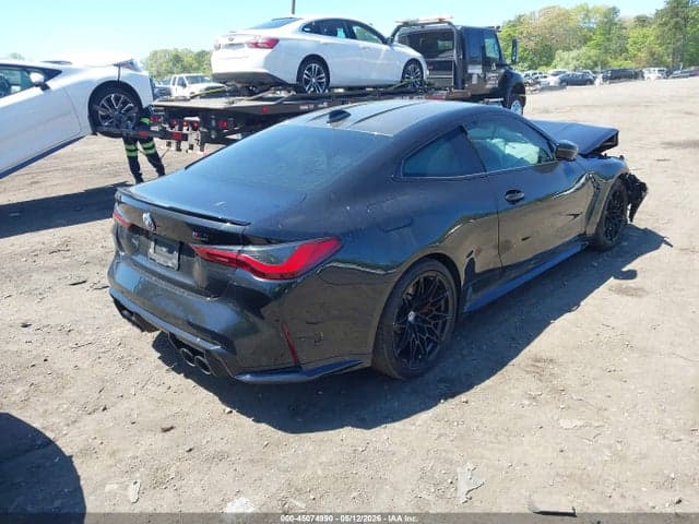 2022 BMW M4 COMPETITION 4