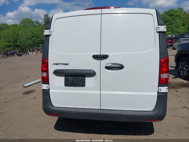 2022 MERCEDES-BENZ METRIS 15