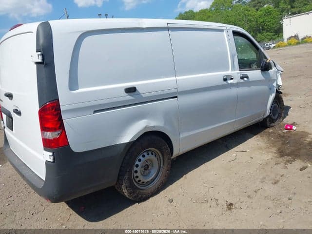2022 MERCEDES-BENZ METRIS 4