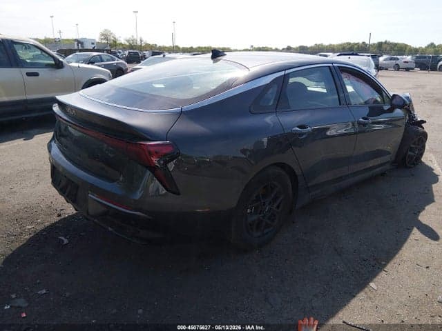 2025 KIA K5 LXS 4