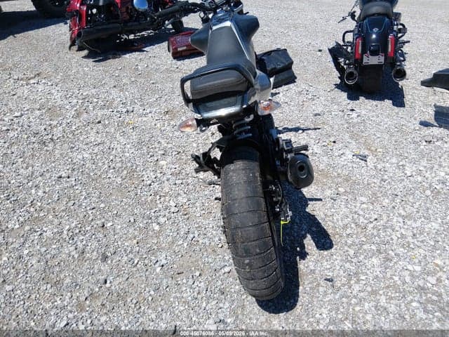 2020 HUSQVARNA VITPILEN 401/SVARTPILEN 401 6