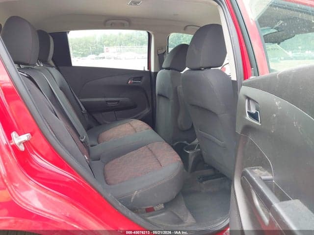 2019 CHEVROLET SONIC LT MANUAL 8