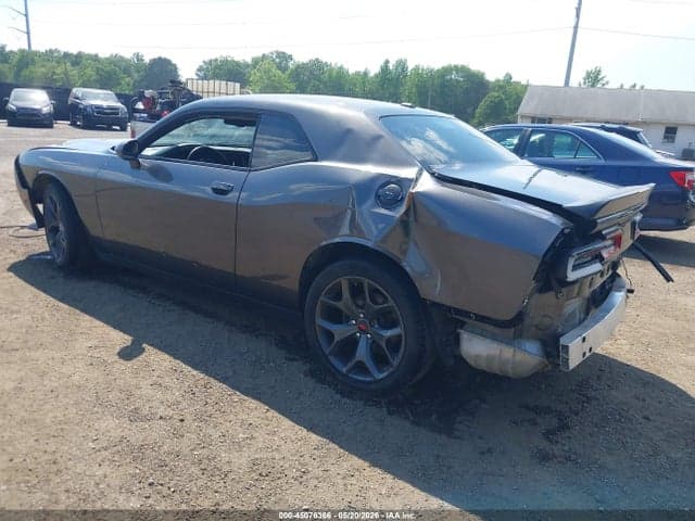 2019 DODGE CHALLENGER SXT 3