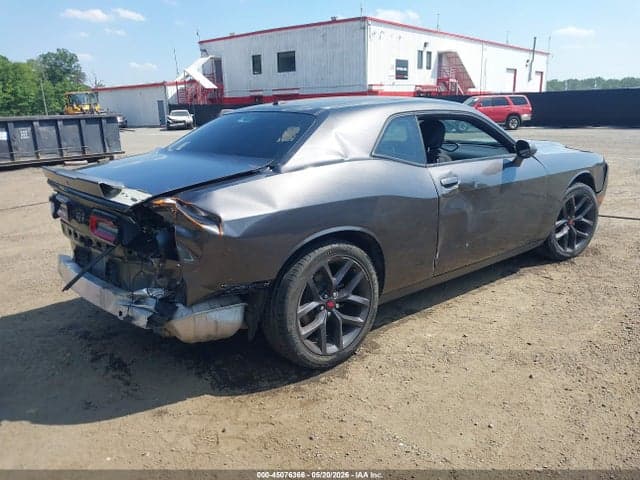 2019 DODGE CHALLENGER SXT 4