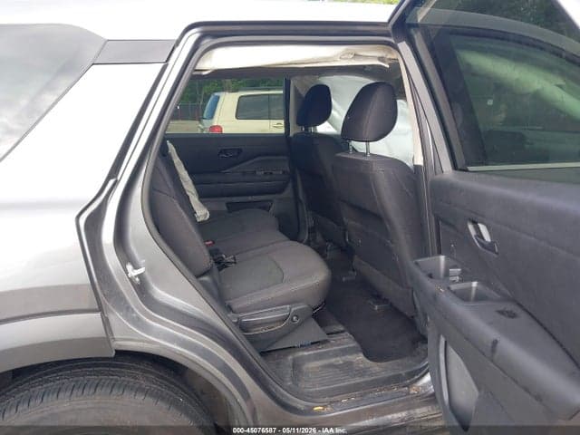 2025 NISSAN PATHFINDER S FWD 8