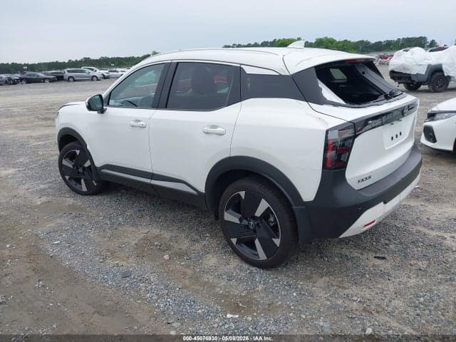 2025 NISSAN KICKS SR FWD 3
