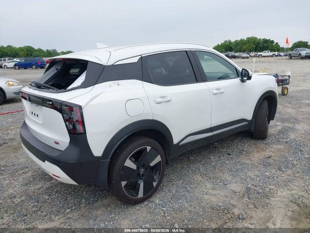 2025 NISSAN KICKS SR FWD 4