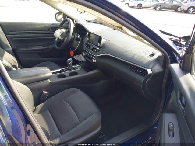 2023 NISSAN ALTIMA S FWD 5