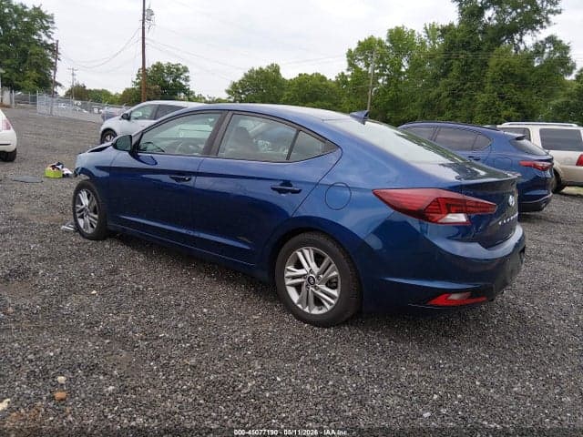 2020 HYUNDAI ELANTRA SEL 3