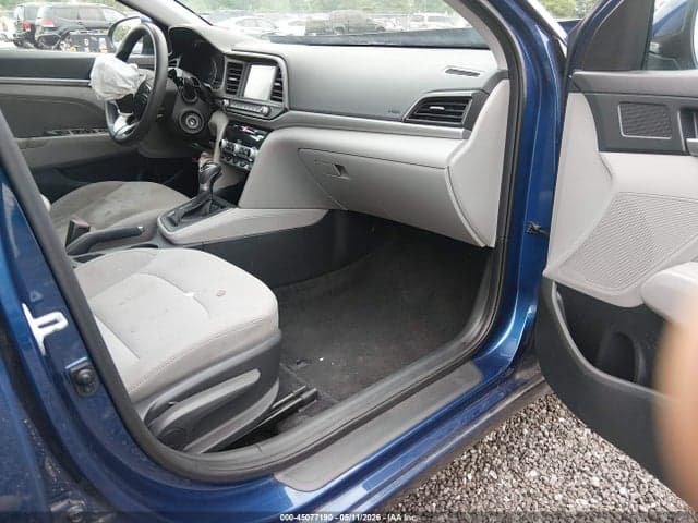 2020 HYUNDAI ELANTRA SEL 5