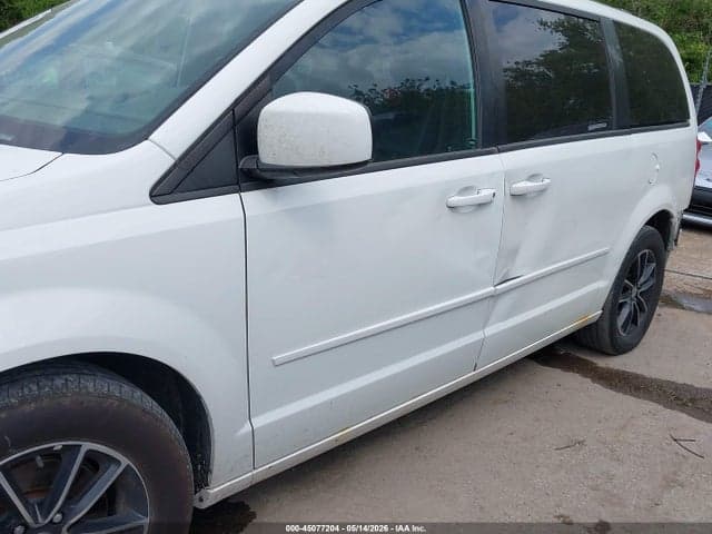 2017 DODGE GRAND CARAVAN GT 18
