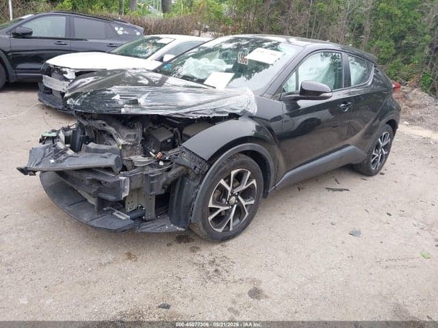 2019 TOYOTA C-HR LE 2