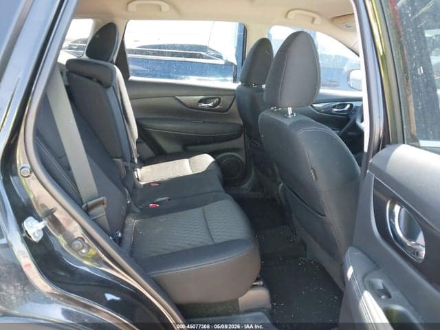 2017 NISSAN ROGUE S 8