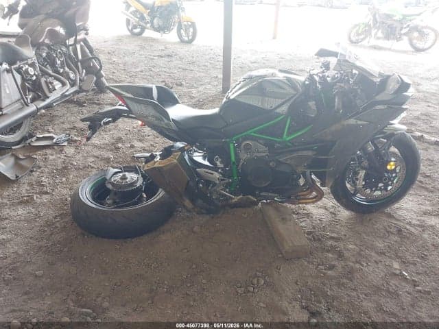 2022 KAWASAKI ZX1002 13