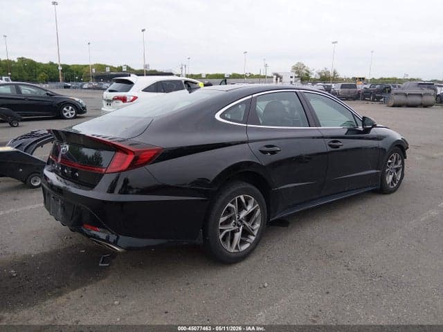 2021 HYUNDAI SONATA SEL 4