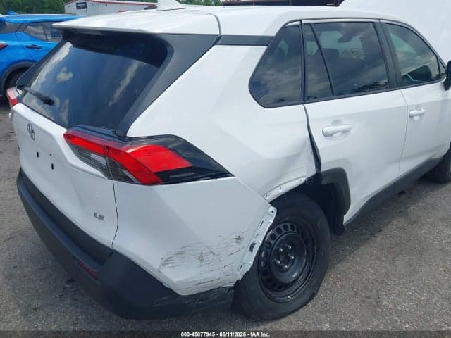 2024 TOYOTA RAV4 LE 6