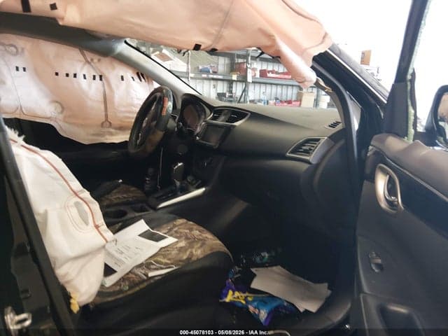 2019 NISSAN SENTRA SV 5