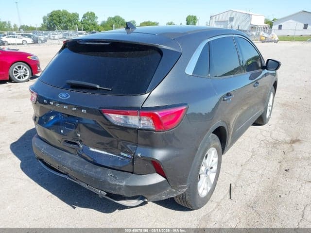2020 FORD ESCAPE SE 4