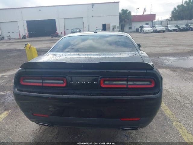 2021 DODGE CHALLENGER SXT 17