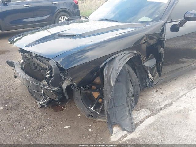 2021 DODGE CHALLENGER SXT 6