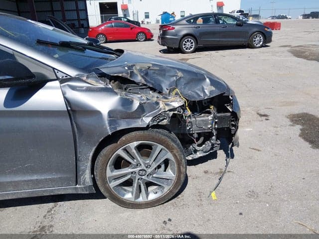 2017 HYUNDAI ELANTRA LIMITED 6