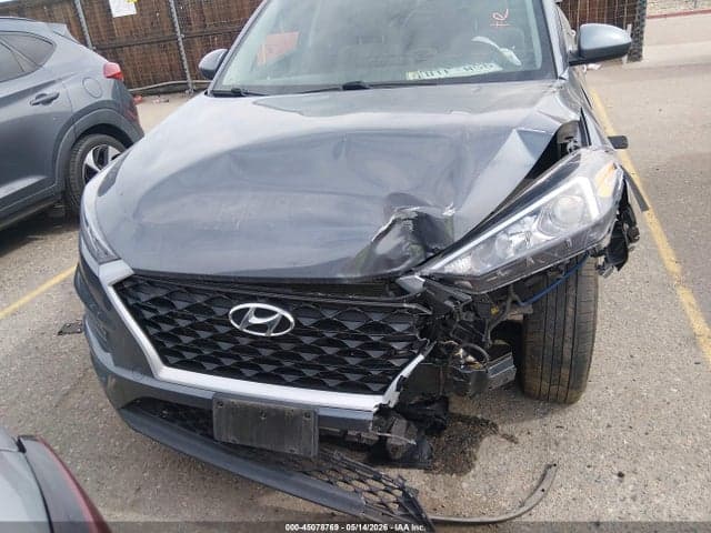 2021 HYUNDAI TUCSON SE 13