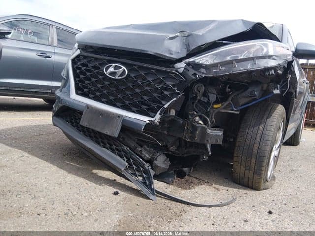 2021 HYUNDAI TUCSON SE 20