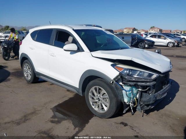 2017 HYUNDAI TUCSON SE 1